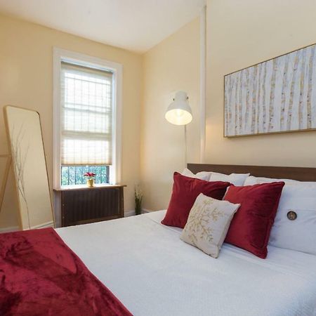 Lavish 3 Bedroom Apt In Williamsburg!! New York Dış mekan fotoğraf